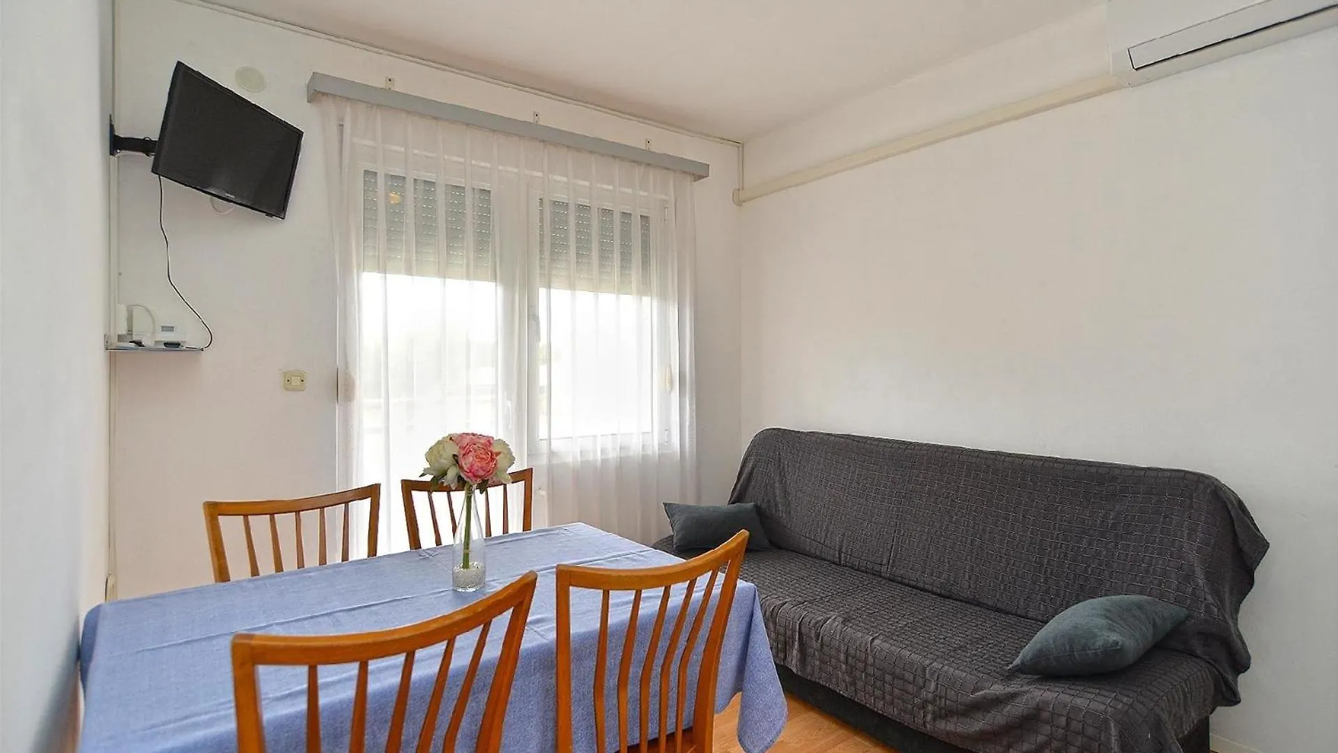 Ferienwohnung Fuer 3 Personen Ca 30 Qm In Fazana-Surida, Istrien Istrische Riviera Štinjan Appartement